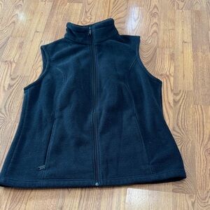 ✨Columbia Women's Black Fleece Vest
